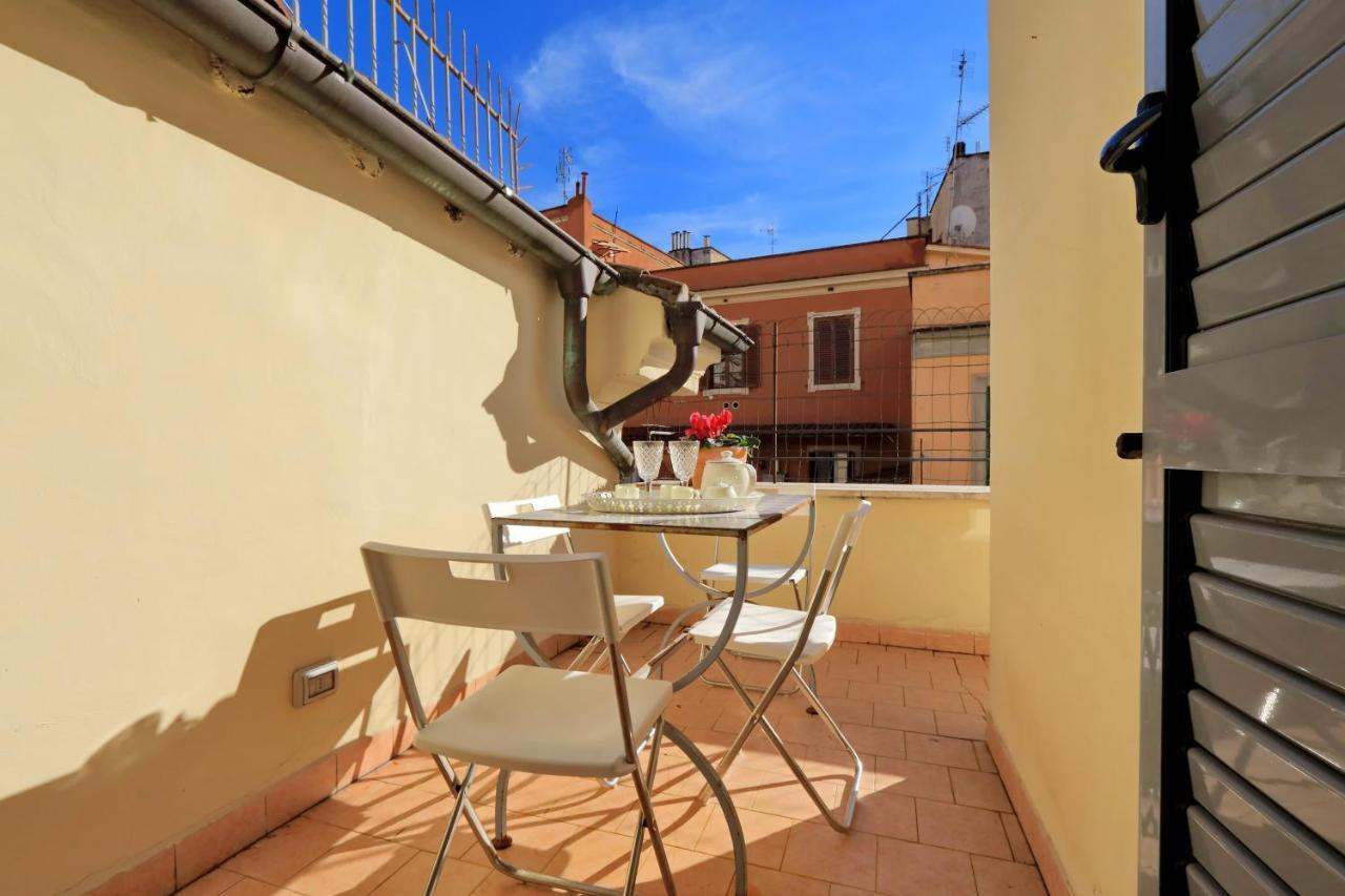 Monti Charming Apartment - Rome Short Let Service Eksteriør billede