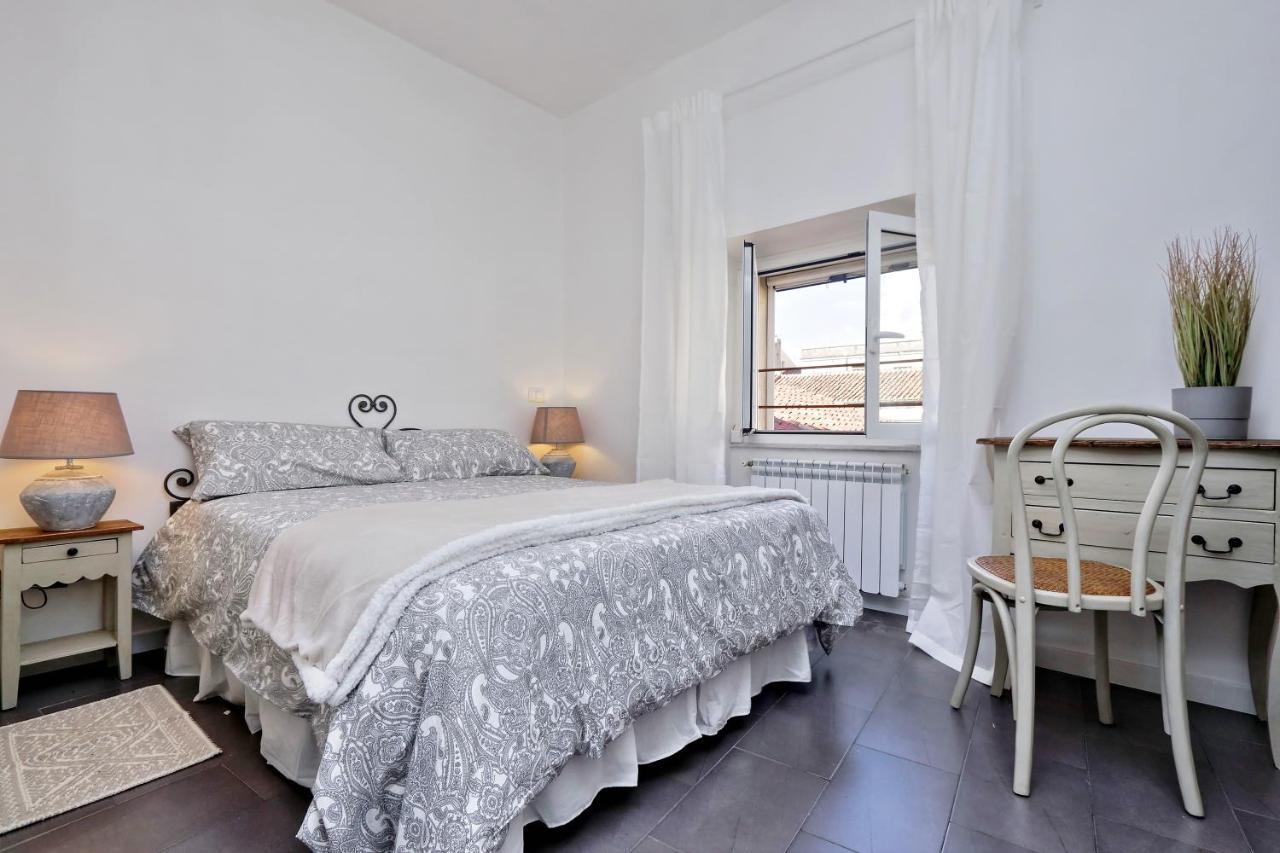 Monti Charming Apartment - Rome Short Let Service Eksteriør billede