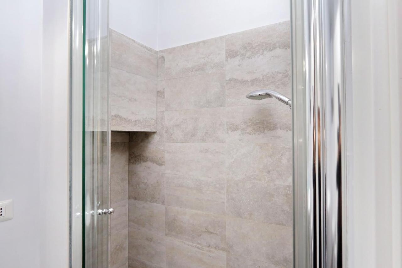 Monti Charming Apartment - Rome Short Let Service Eksteriør billede
