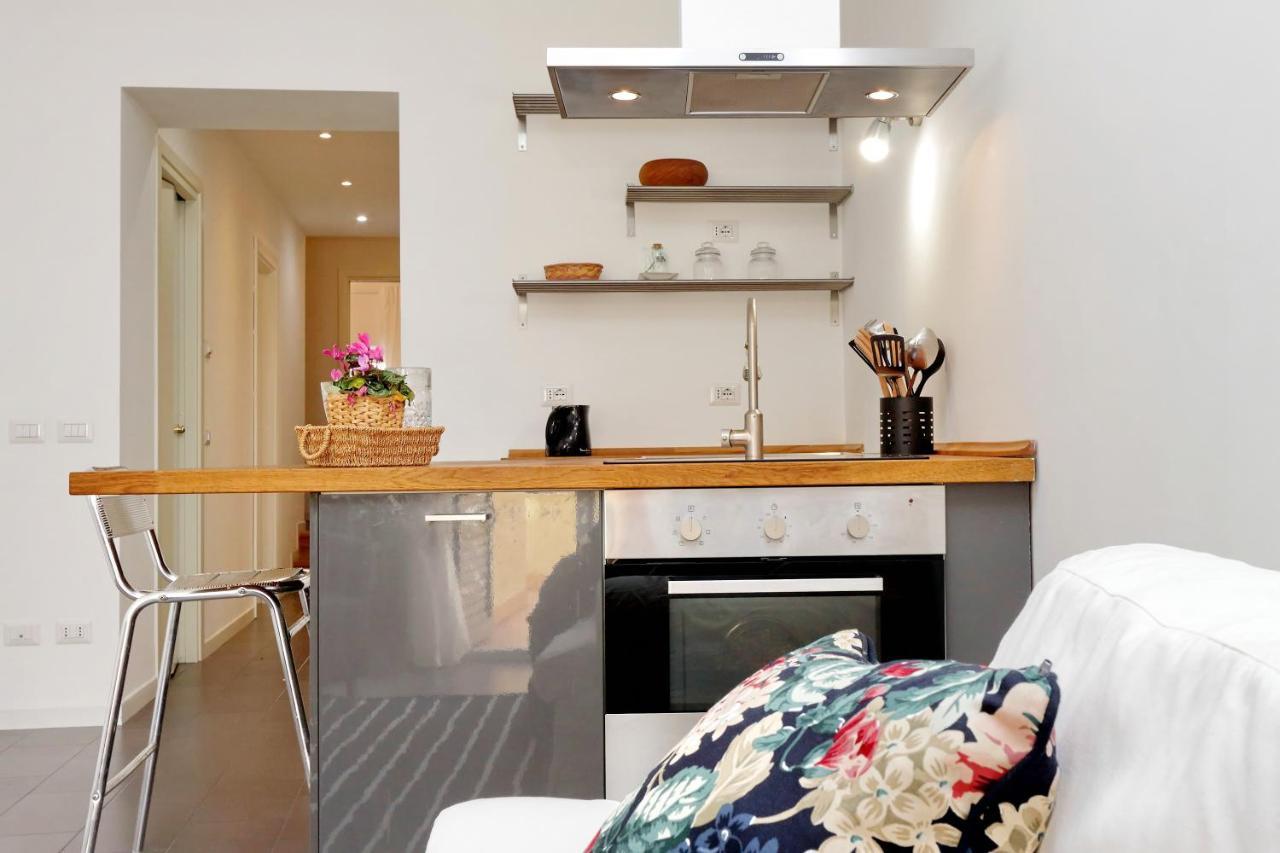 Monti Charming Apartment - Rome Short Let Service Eksteriør billede